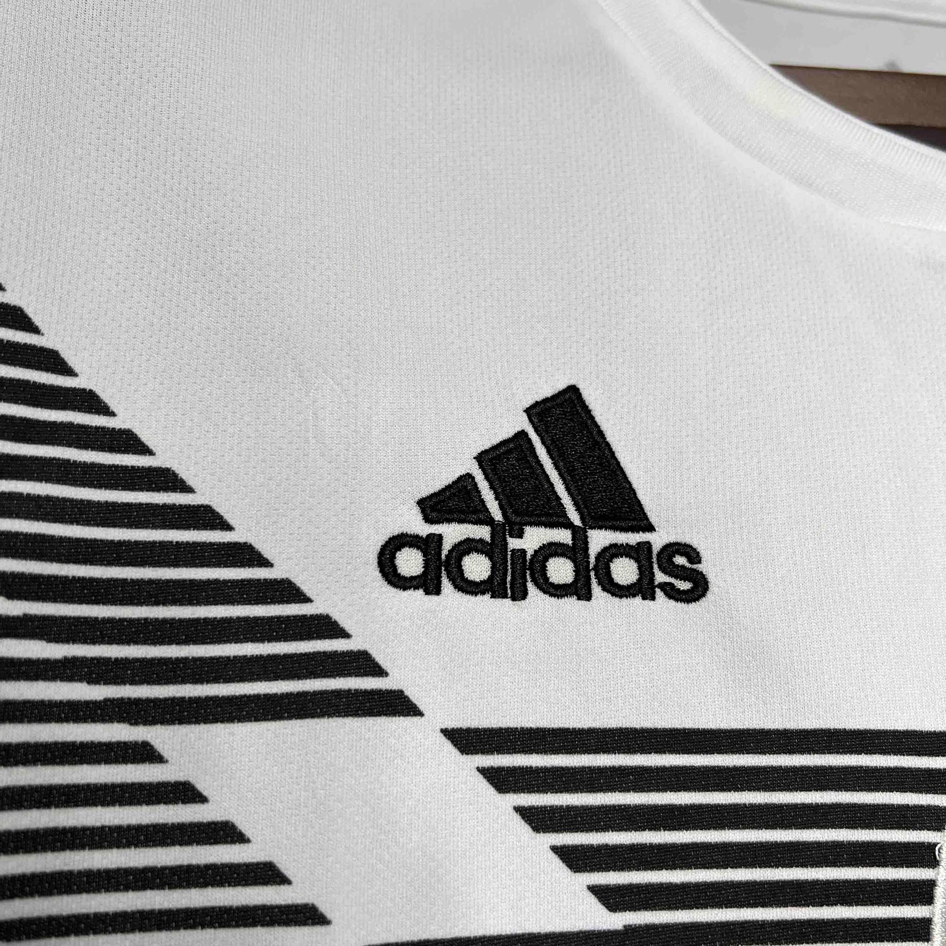 2018 Germany Home Retro Football Shirt image 4