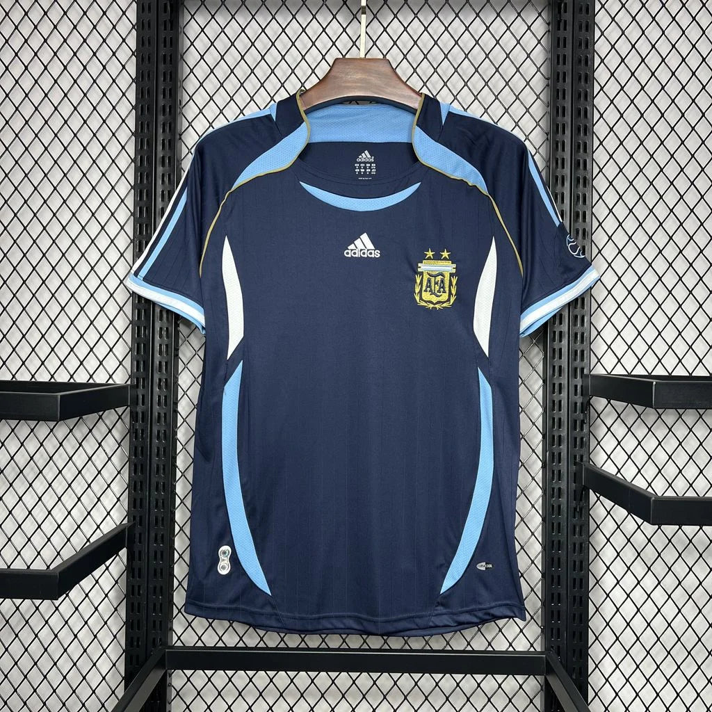 2006 Argentina Away Retro Football Shirt image 1