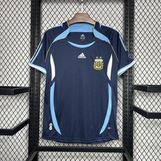 2006 Argentina Away Retro Football Shirt image 1