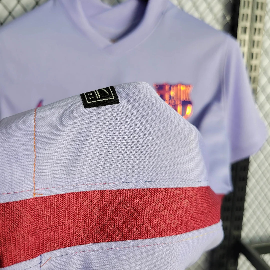 2021/2022 Barcelona Away Retro Football Shirt image 8
