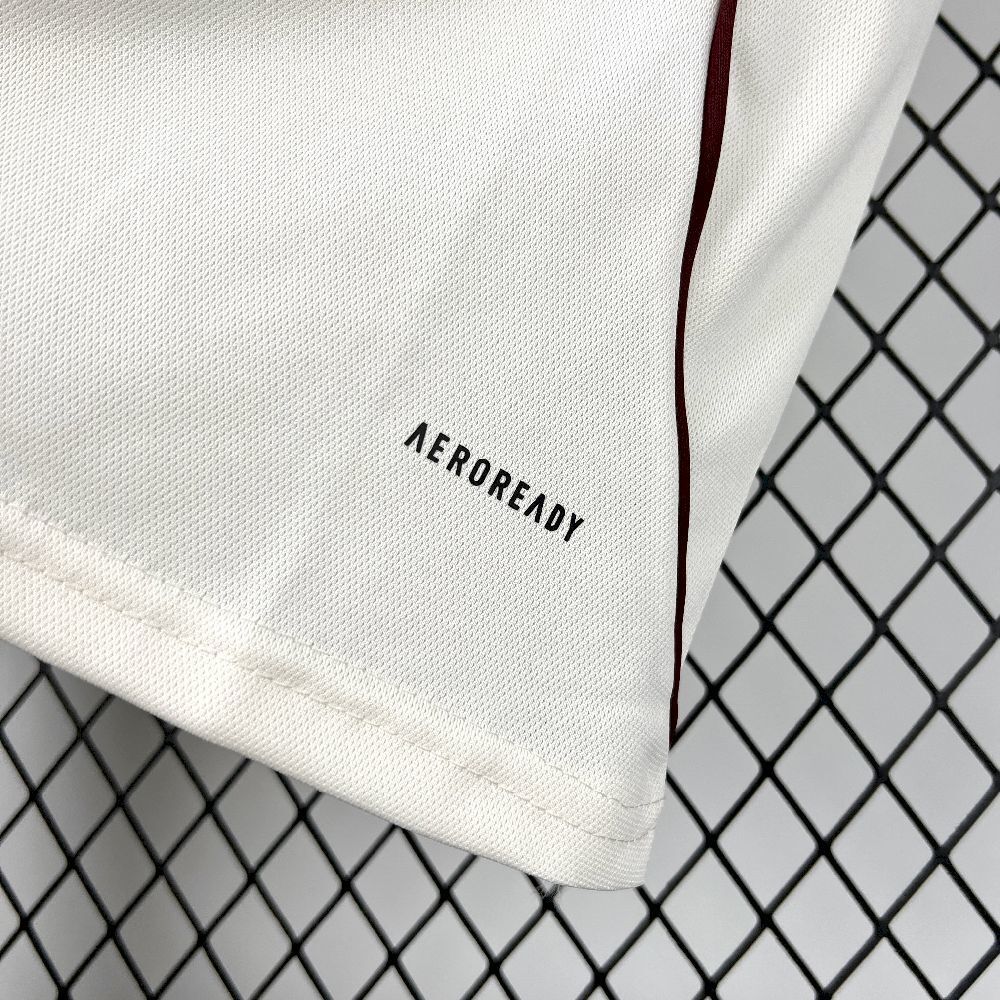 2025/2026 Ajax Third Football Shirt image 9