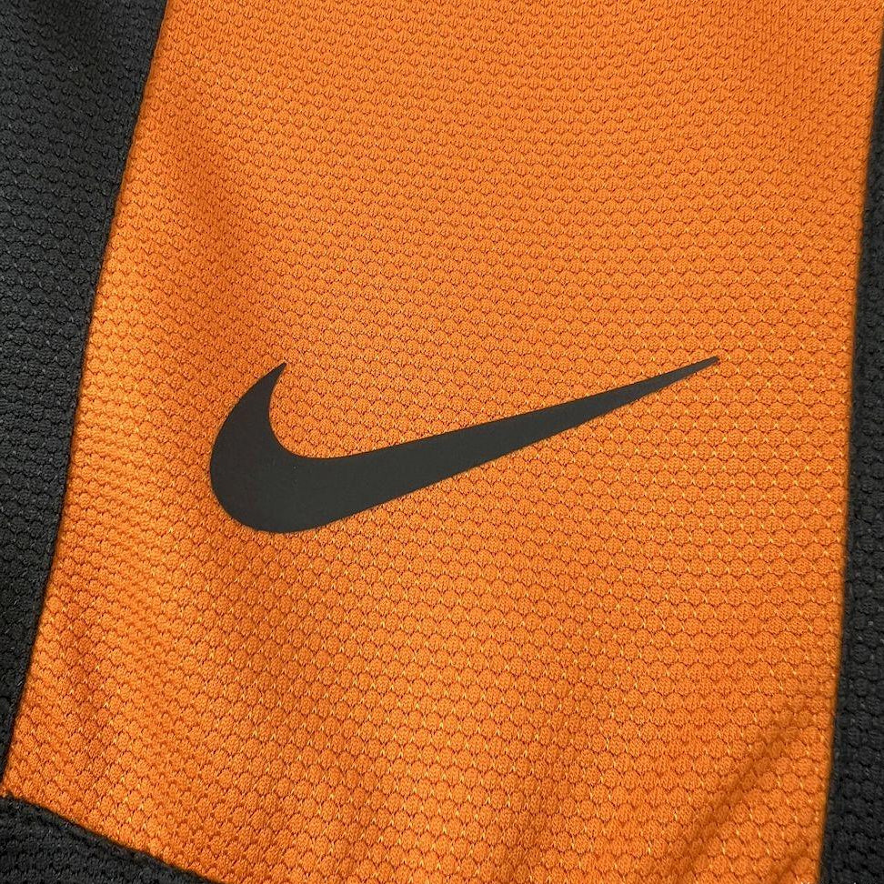 2012 Netherlands Away Retro Football Shirt image 5