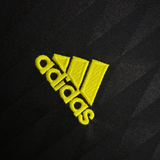 2010/2011 Retro Liverpool Third Away Football Shirt image 4