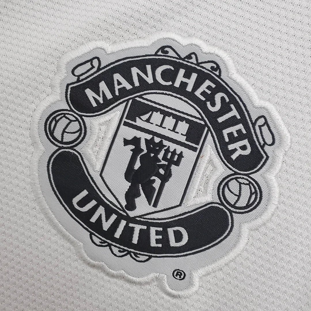 2013/2014 Manchester United Retro Away Football Shirt