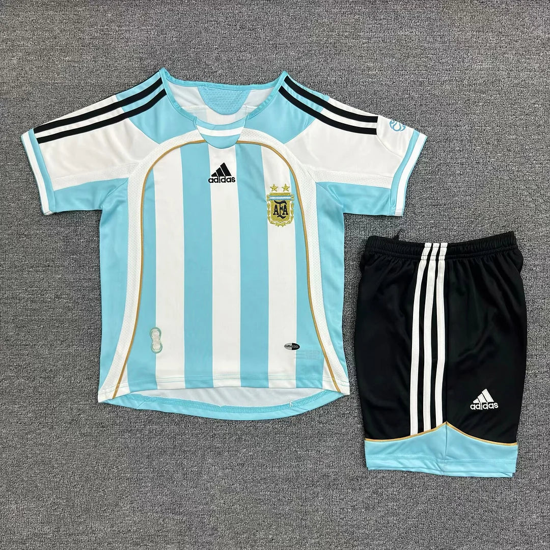 2006 Kids Argentina Home Retro Football Shirt image 1