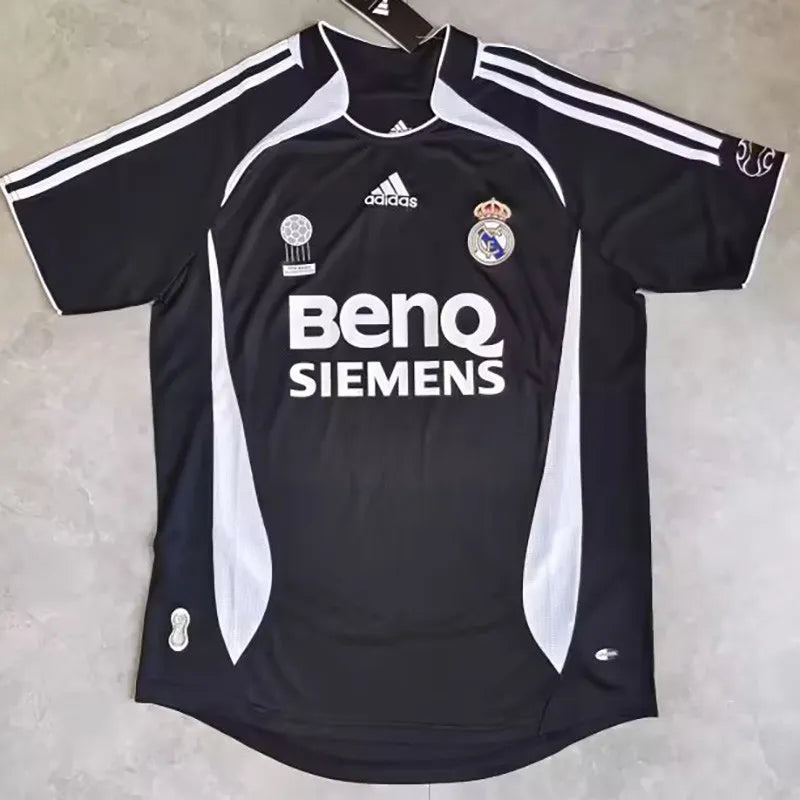 2006-2007 RMA Black Retro Soccer Jersey