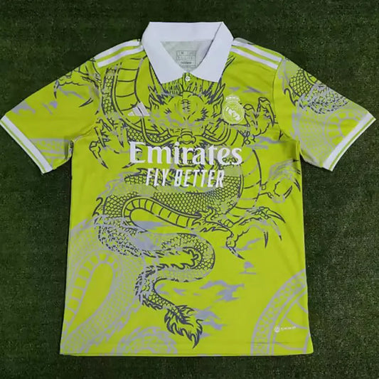 Maillots d'entraînement vert fluo édition spéciale RMA 2023