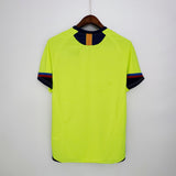 2005/2006 Barcelona Away Retro Football Shirt image 3