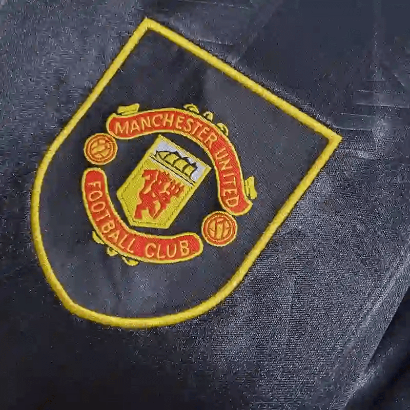 1993/1994 Manchester United Retro Away Football Shirt