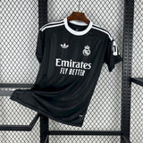 Real Madrid Black Special Edition Football Shirt image 1