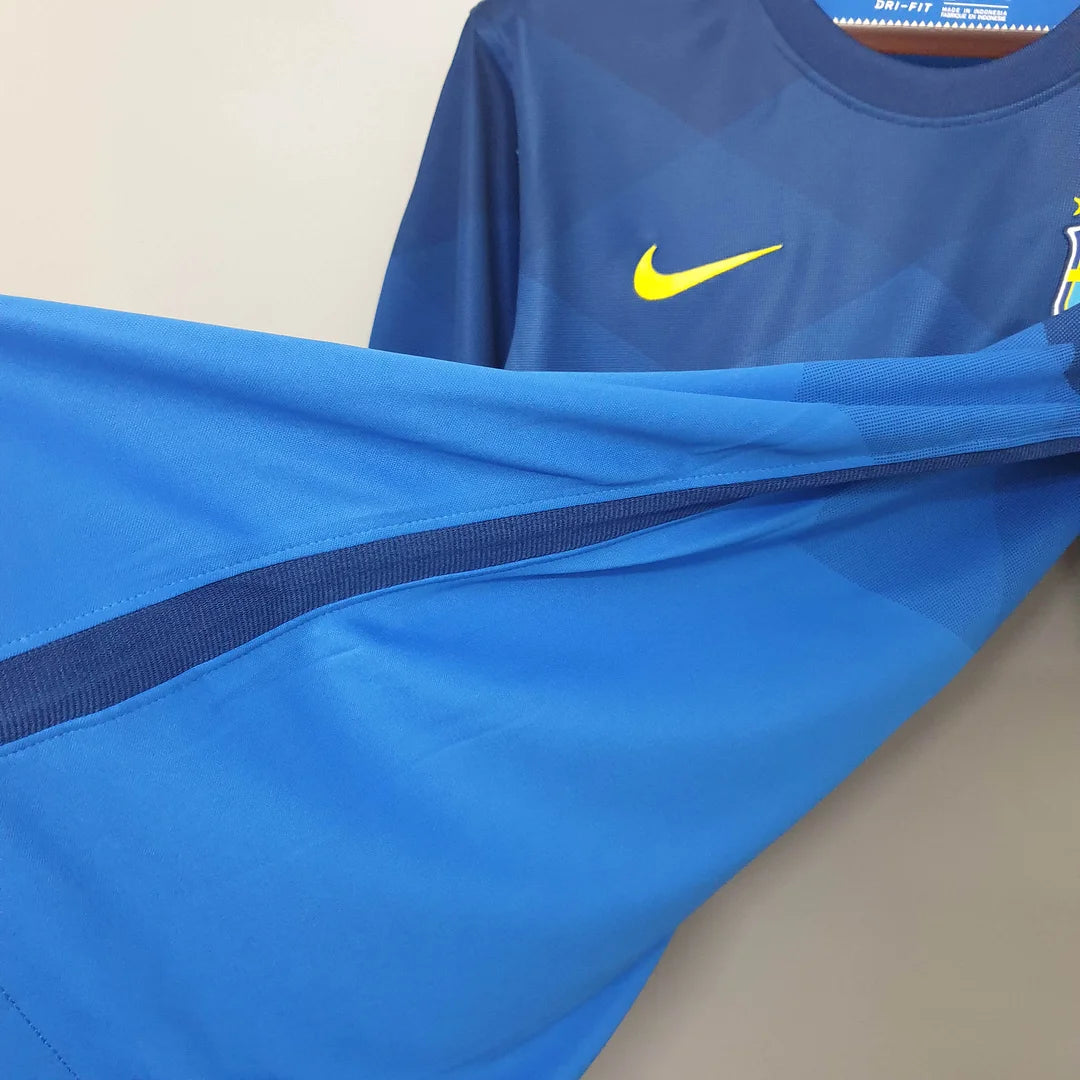 2020 Brazil Away Retro Football Shirt image 3