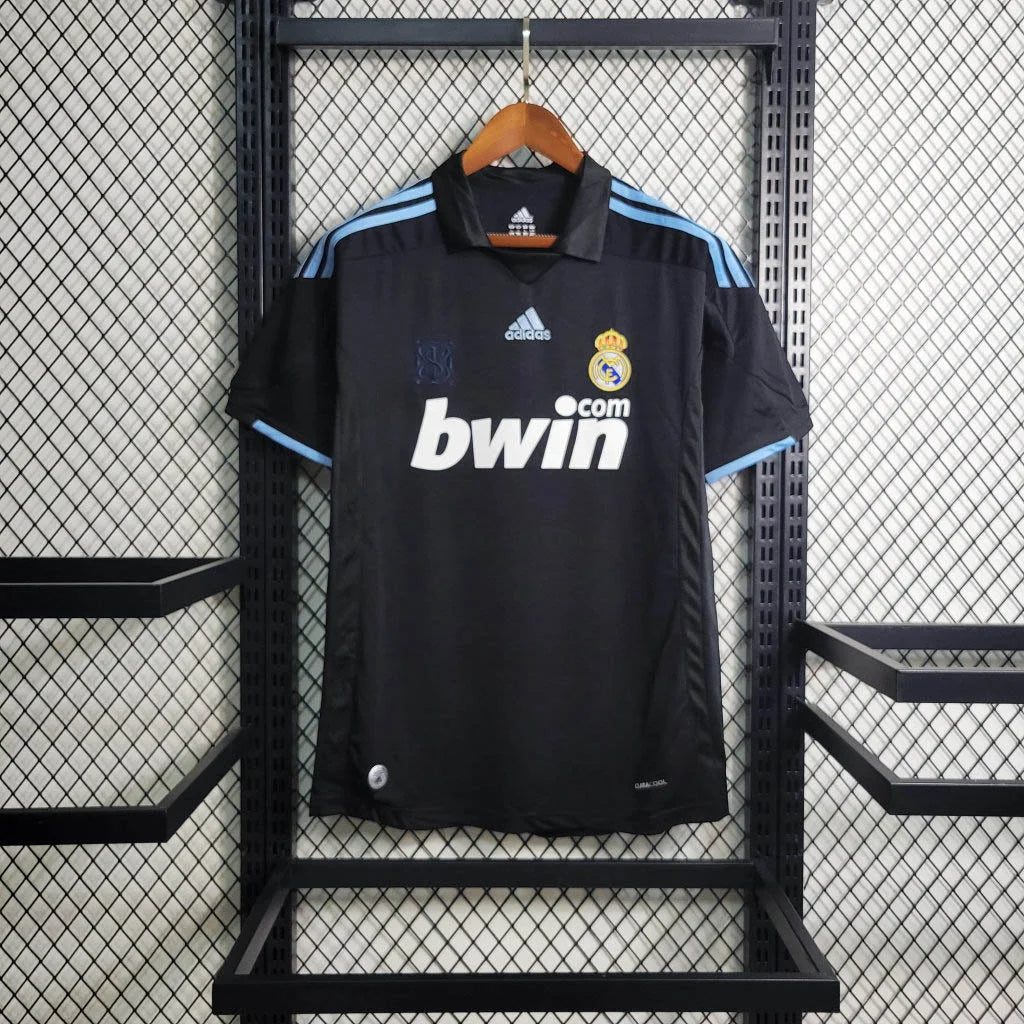 2009/2010 Real Madrid Away Retro Football Shirt image 1