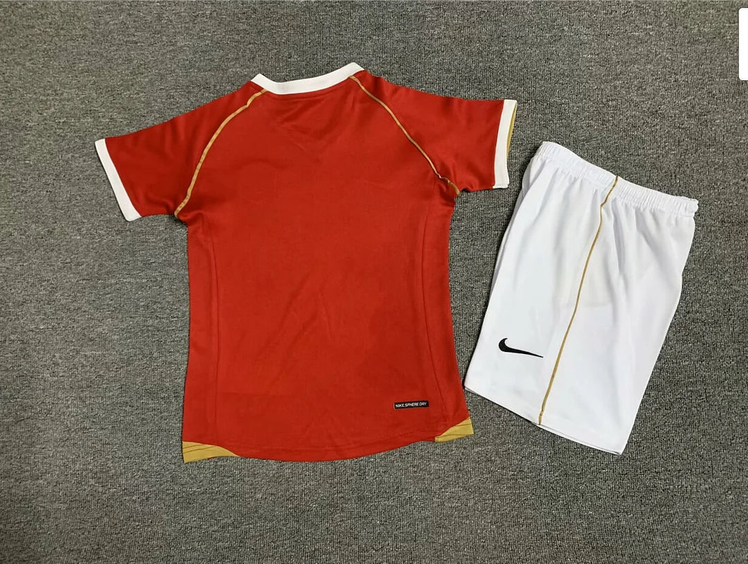 2006/2007 Manchester United Retro Home Football Shirt - Kids