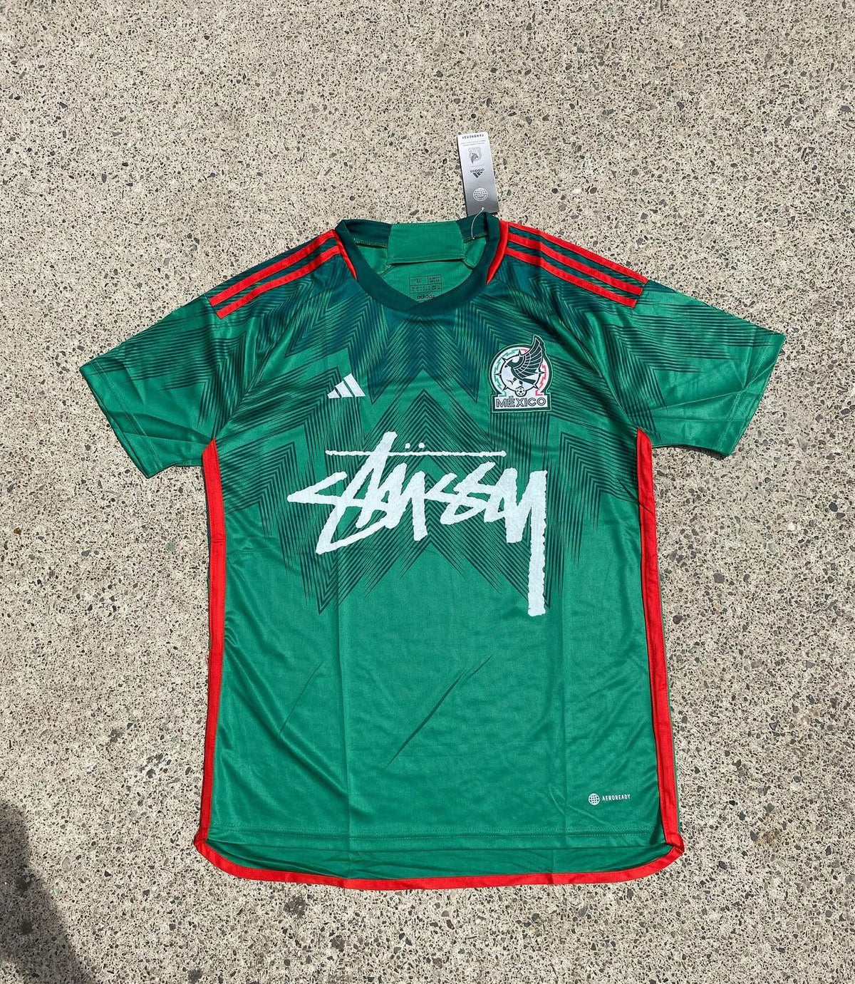Stussy x Mexico Green Limited Edition Football Shirt image 1