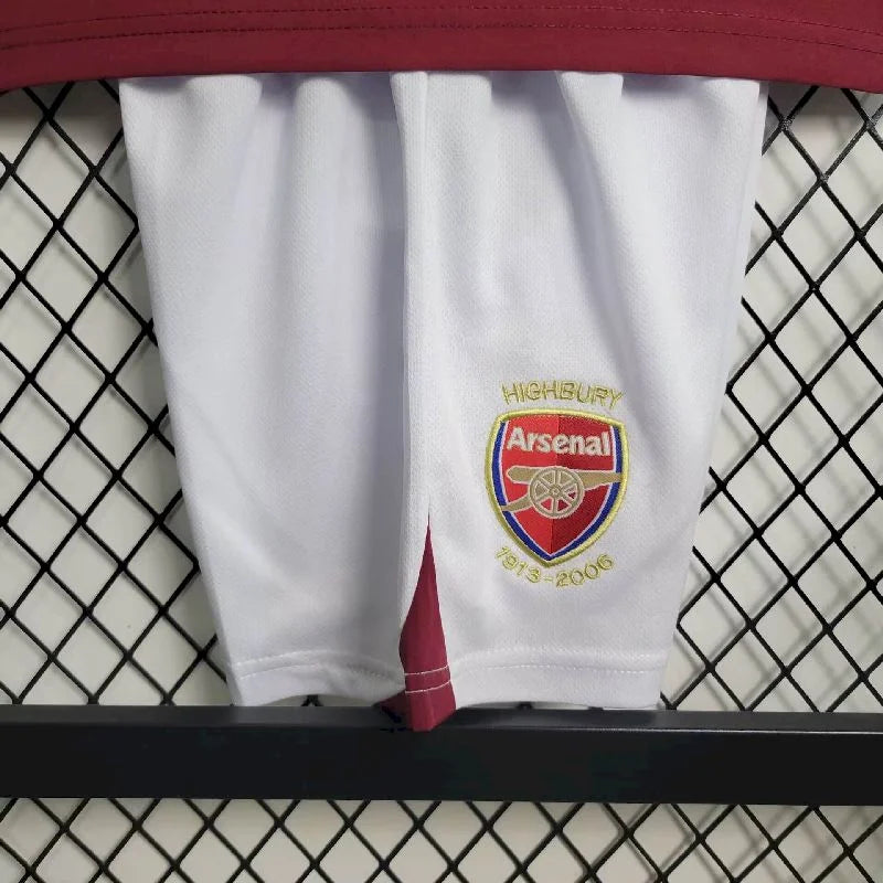 2005/2006 Kids Arsenal Home Retro Football Shirt image 6