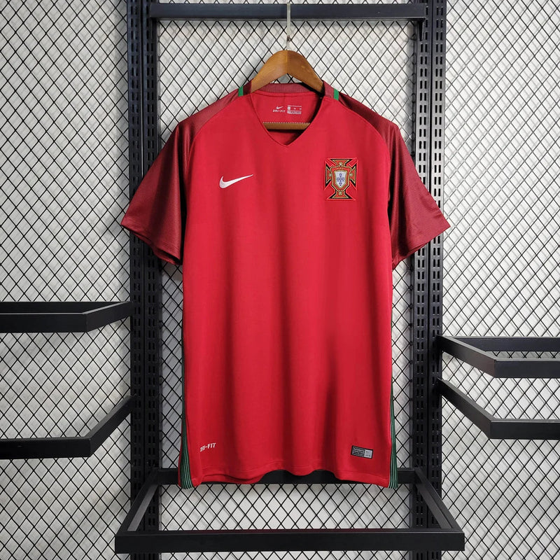 2016 FIFA World Cup Portugal Home Football Shirt image 1