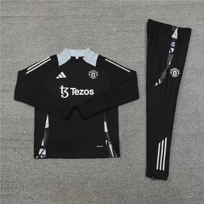2024/2025 Manchester United Black Half-Pull Training Top
