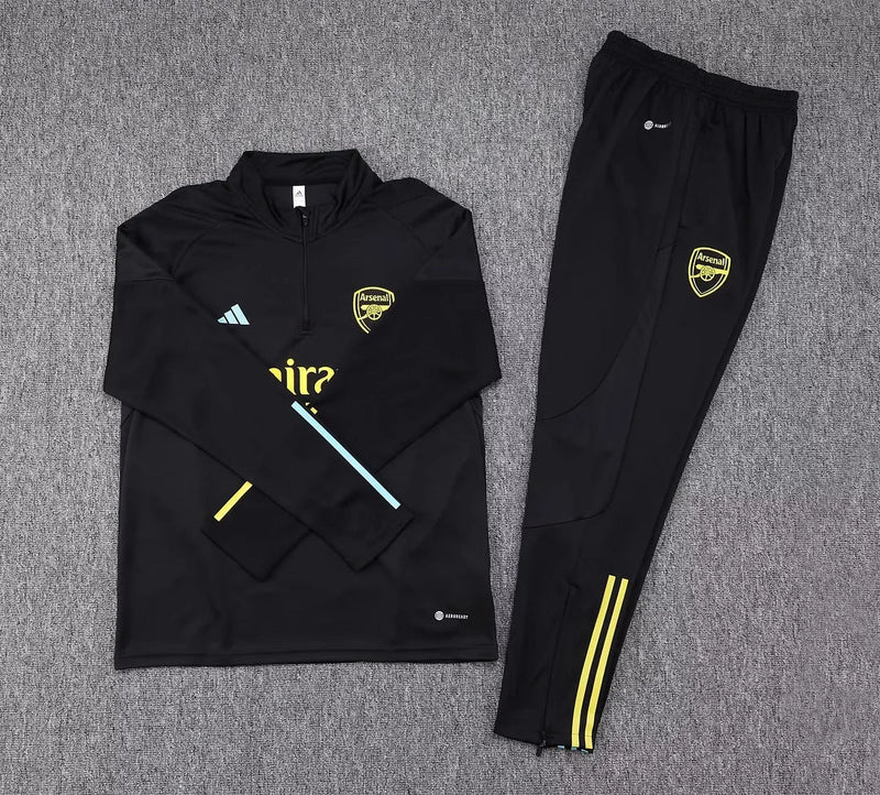 2023/2024 Arsenal Half-Pull Tracksuit Black