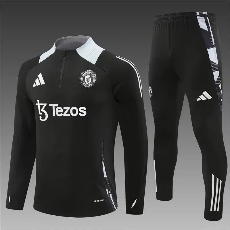 2024/2025 Manchester United Black Half-Pull Training Top