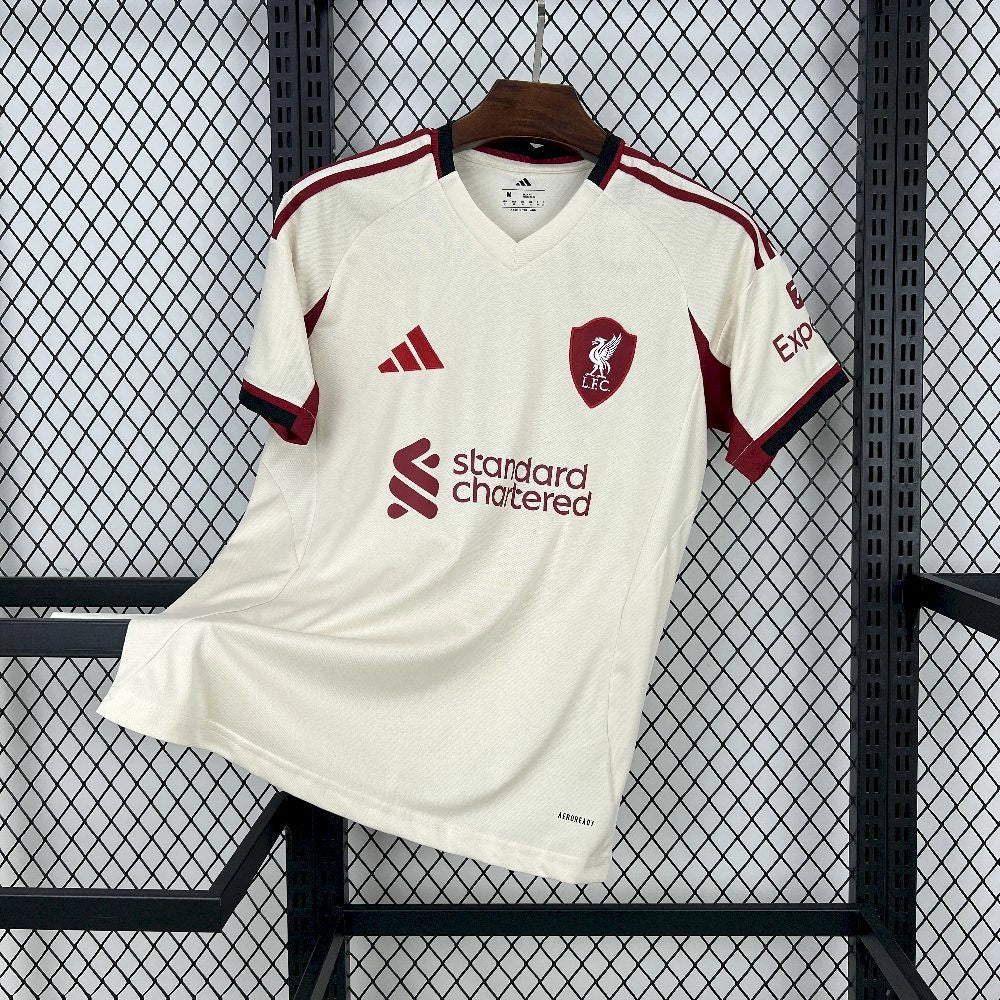 2025/2026 Liverpool Away Football Shirt image 1