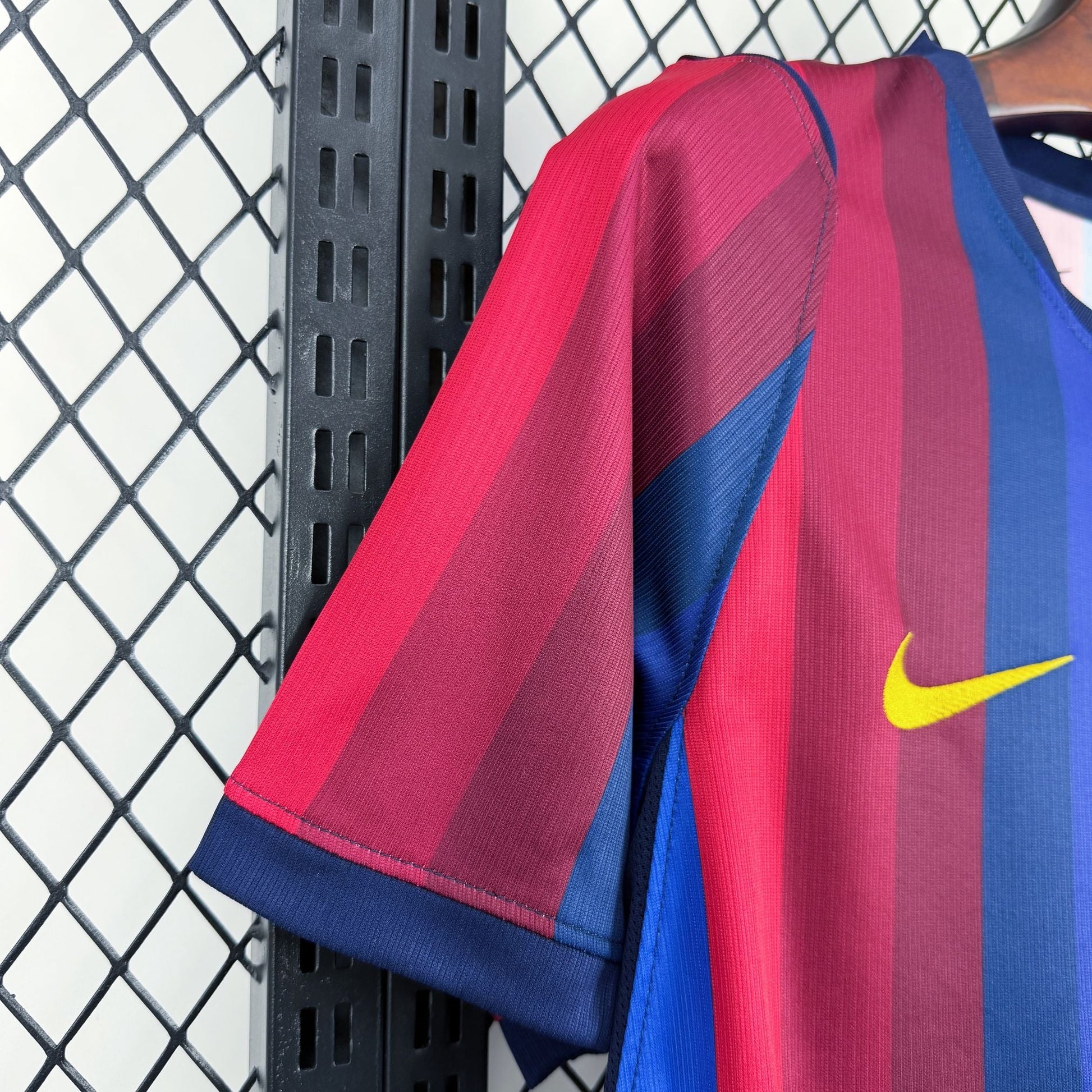 2026/2027 Barcelona Home Football Shirt image 4