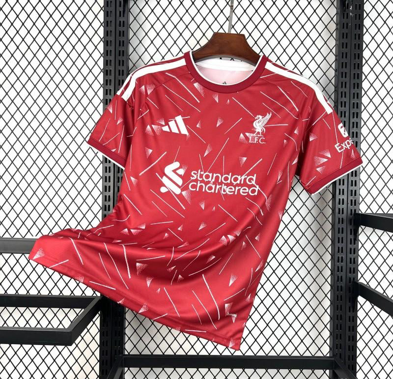 2026/2027 Liverpool Home Football Shirt image 1